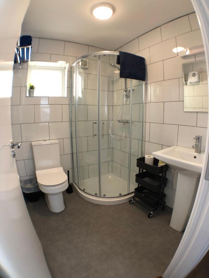 Beach Haven Apartments Tramore Esterno foto